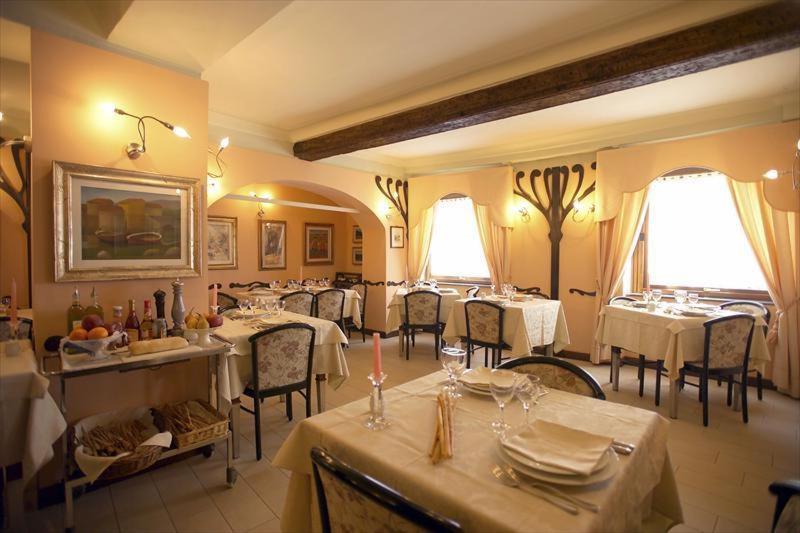 Albergo Badellino Bra Dış mekan fotoğraf